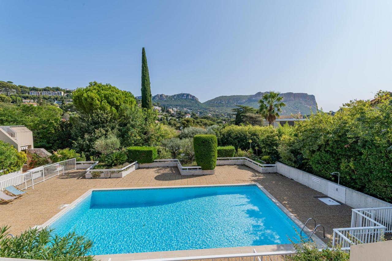 Le Canaio Upper Club Par Dodo-A-Cassis Luaran gambar
