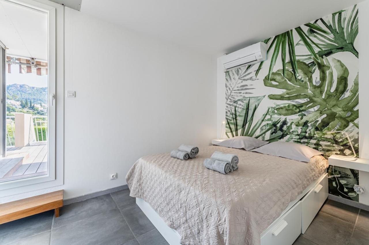Le Canaio Upper Club Par Dodo-A-Cassis Luaran gambar