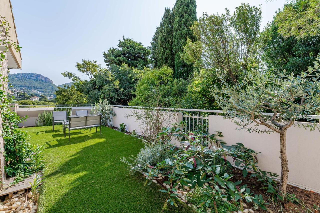 Le Canaio Upper Club Par Dodo-A-Cassis Luaran gambar
